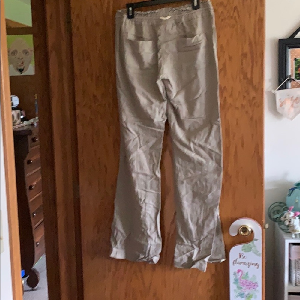 Ladies Roxy pants - Picture 2 of 7